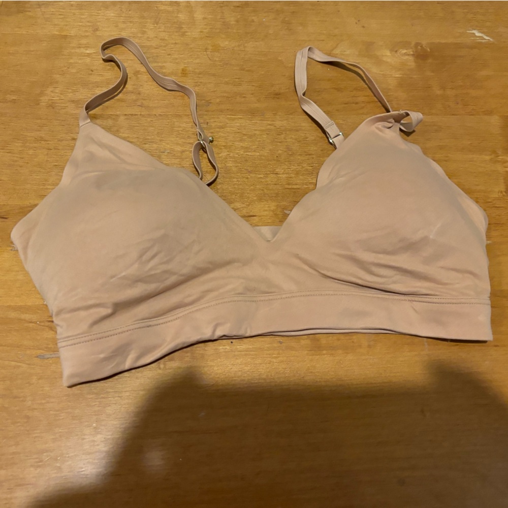 Abercrombie Next to Naked v-neck bralette
